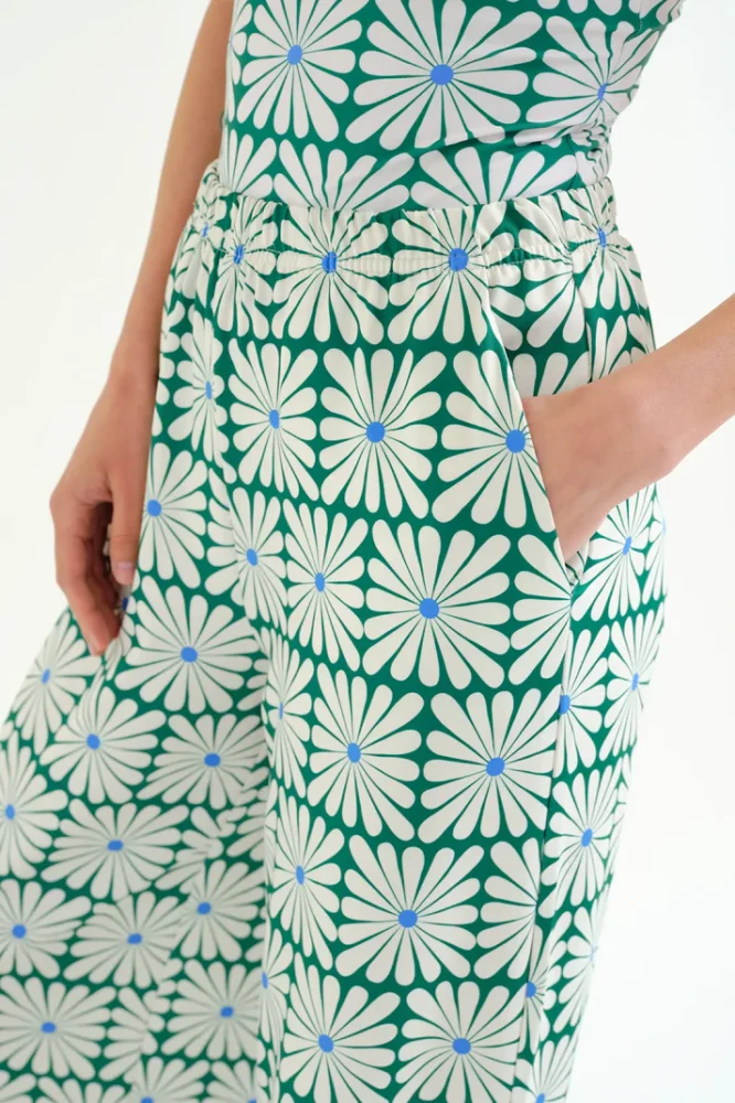 Παντελόνι πράσινο σε floral print COMPANIA FANTASTICA - Image 4