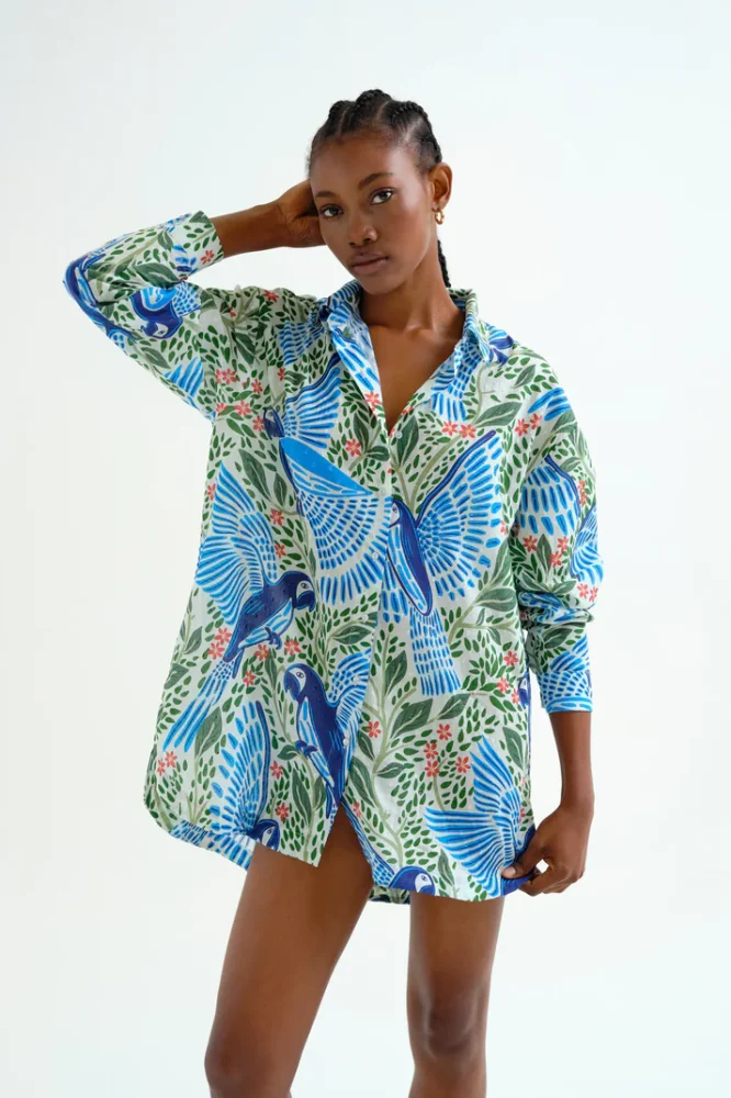 Πουκαμίσα βαμβακερή σε parrot print COMPANIA FANTASTICA