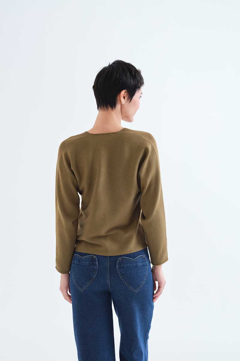 Ζακέτα Πλεκτή V-Neck olive Compania Fantastica - Image 2