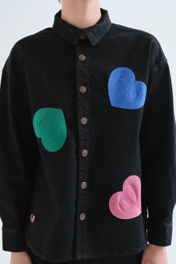 Πουκάμισο Denim Hearts Print μαύρο Compania Fantastica - Image 3