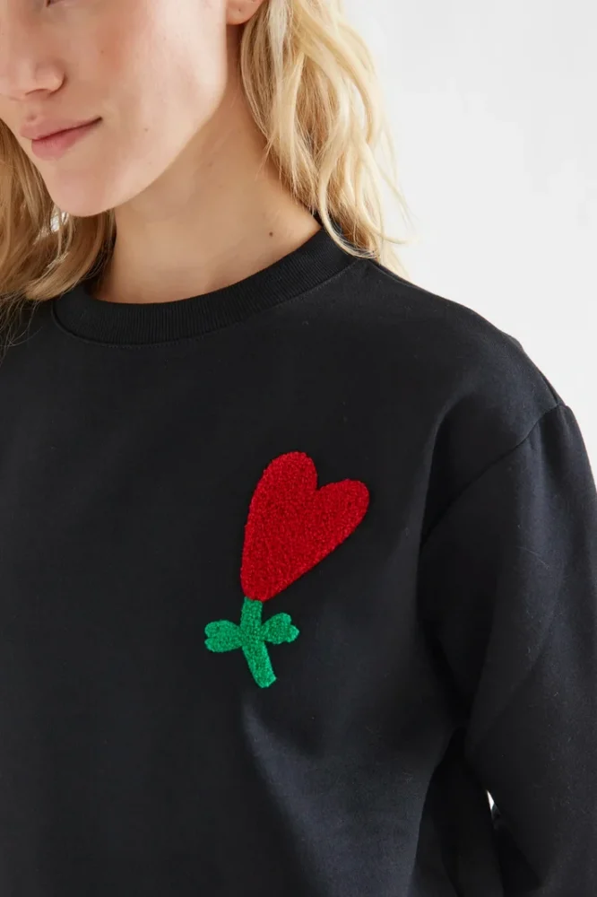 Φούτερ μαύρη Cyclamen print COMPANIA FANTASTICA - Image 3